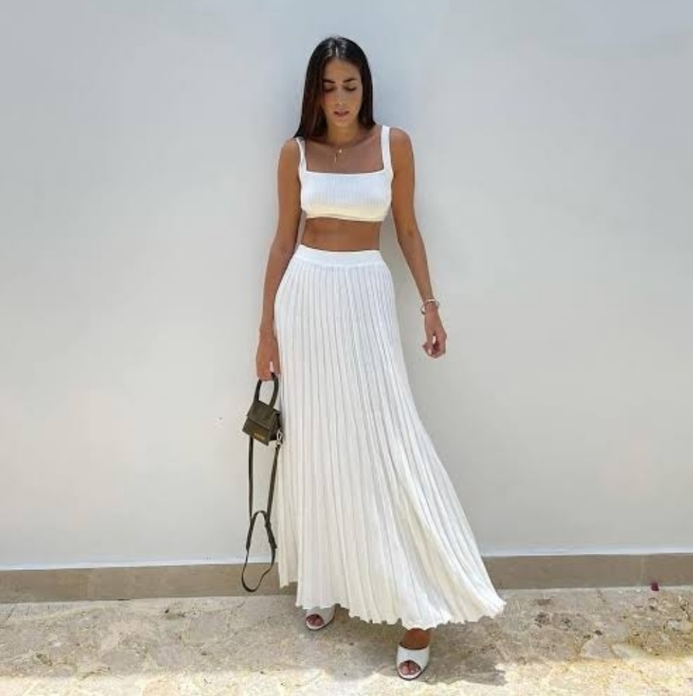NWT Dissh ada off white knit midi skirt L
